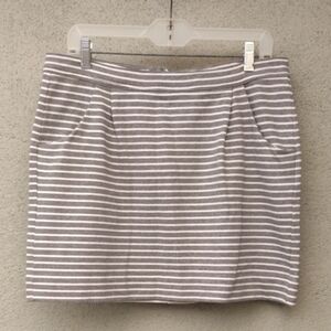 GAP Gray & White Striped Short Skirt M